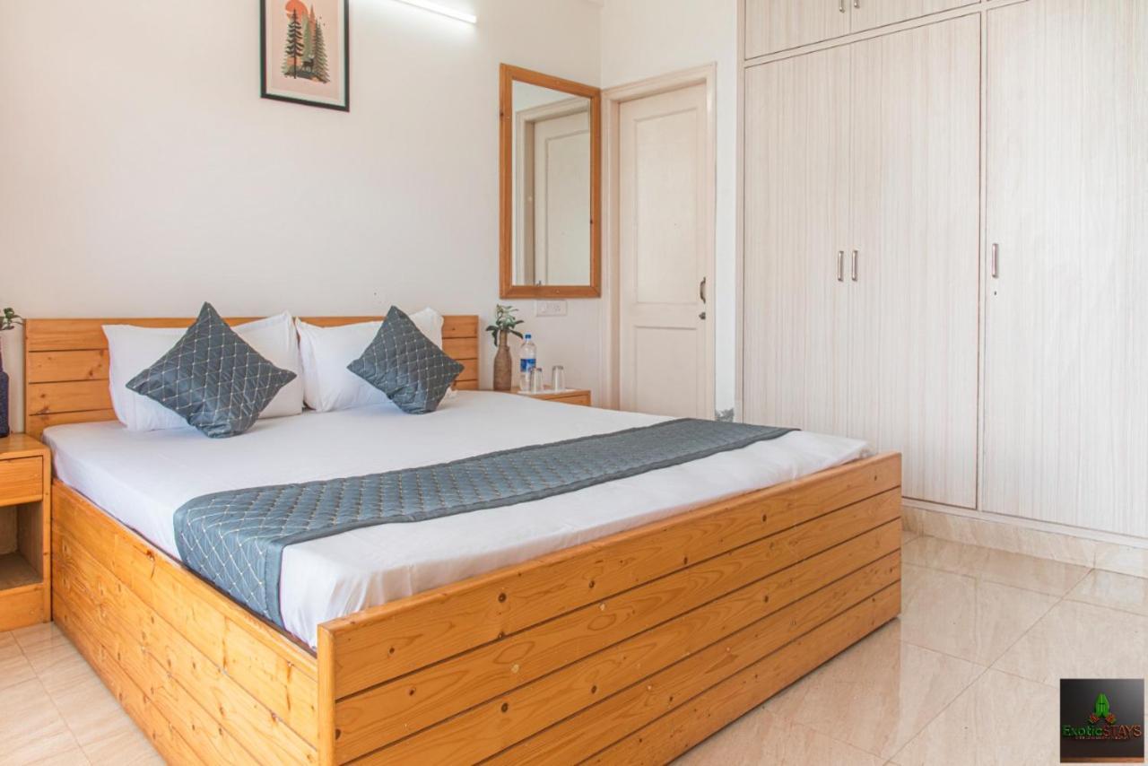 The Western Heights I Serviced Apartments I Pvt Balcony I Lift I Peacefull Area I Family Accomodation I Kasauli I By Exotic Stays Εξωτερικό φωτογραφία