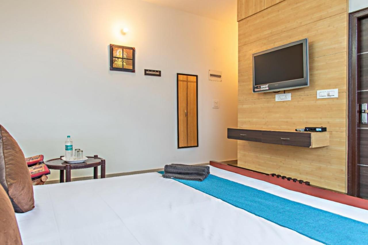 The Western Heights I Serviced Apartments I Pvt Balcony I Lift I Peacefull Area I Family Accomodation I Kasauli I By Exotic Stays Εξωτερικό φωτογραφία